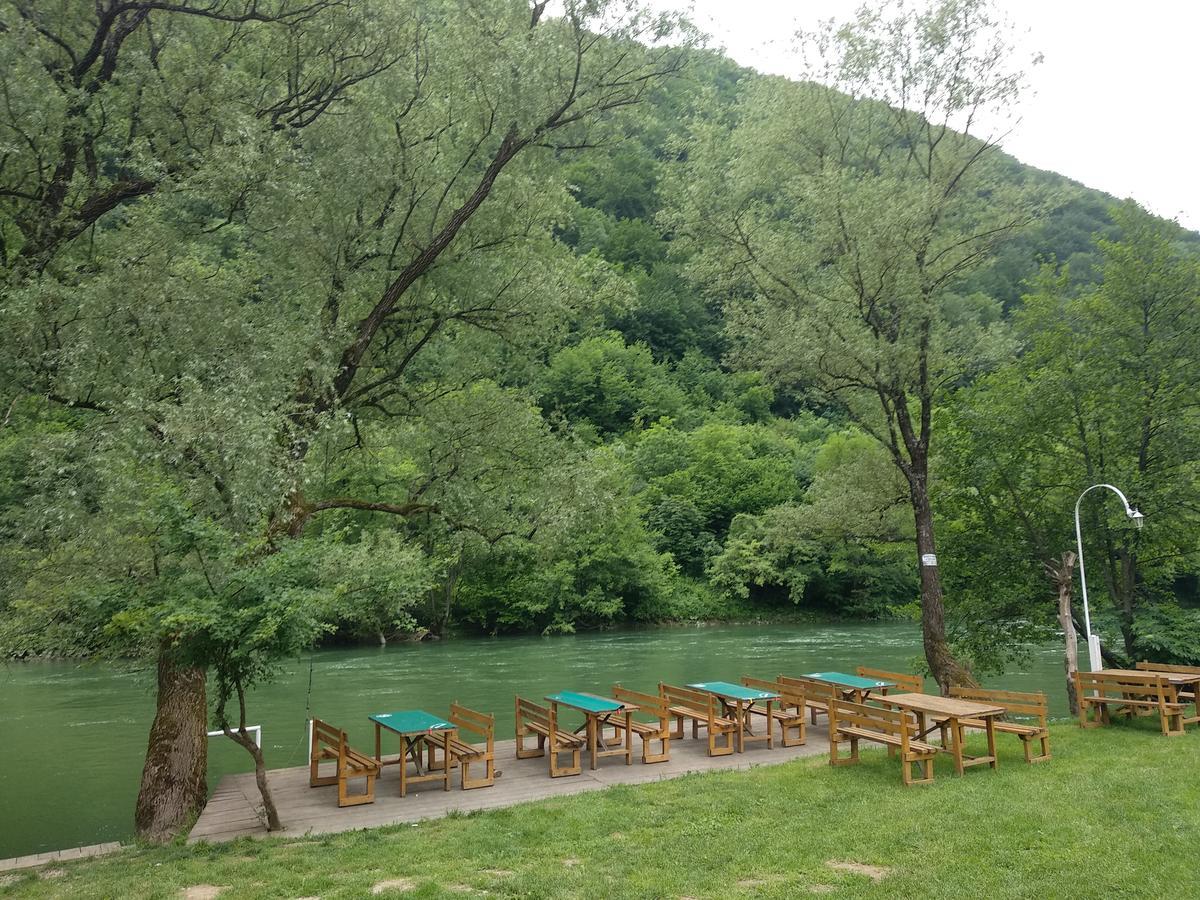 Hotel Camp Vrbas Rekavice Exterior foto