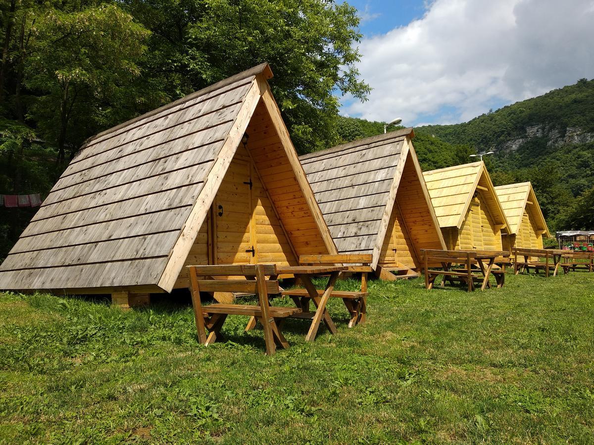 Hotel Camp Vrbas Rekavice Exterior foto